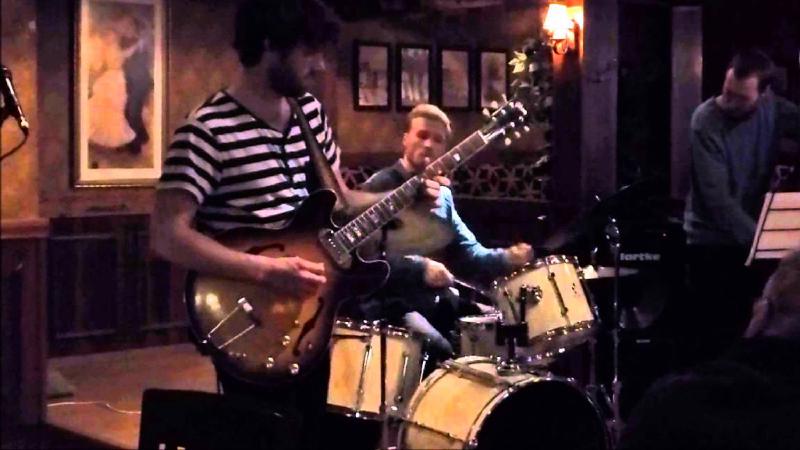 ALEX JØNSSON TRIO