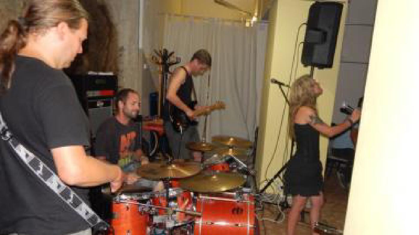 P.P.D. + F.N.S. + Die Blaue Trottel Parade